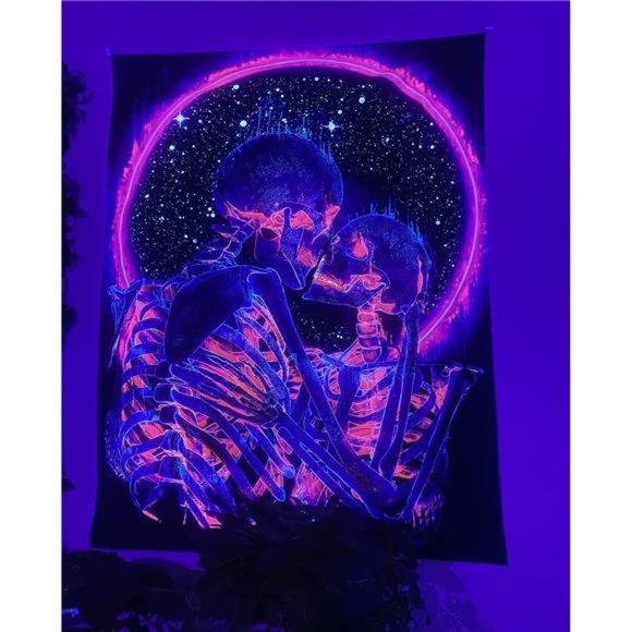 Blacklight Skull Tapestry, The Kissing Lovers Tapestry UV Reactive Trippy Neon - Picture 2 of 6